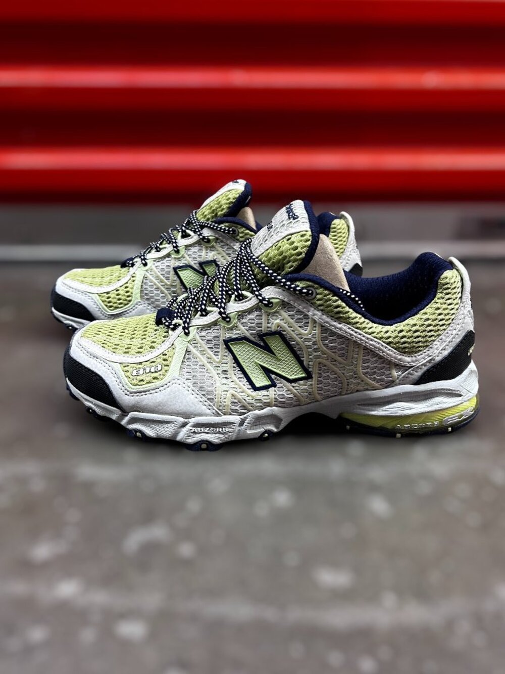 New Balance 810 Made in USA Trail Running Shoes Women’s Size 8 Gray Green
